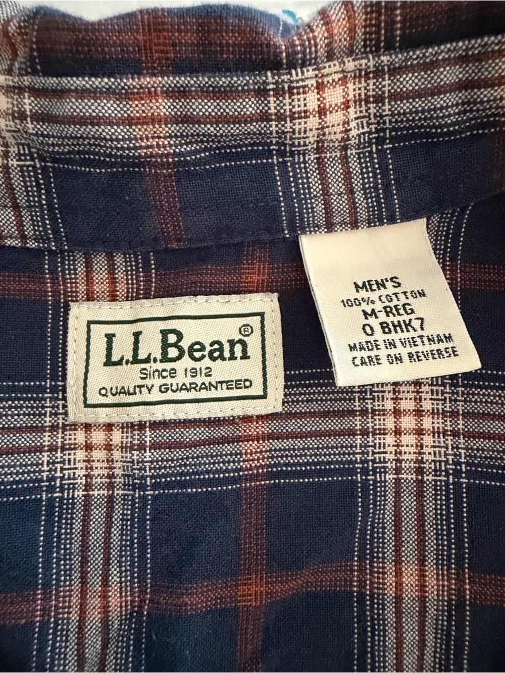 Vintage L.L. Bean Navy and Cream Plaid Heavy cotton Button-Down Shirt - Picture 9 of 10